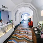 Hotel Luciano K