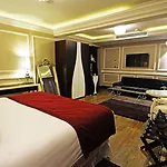 Hotel Sommelier Boutique