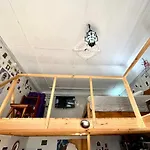 Loft En Casa Patrimonial, Barrio Yungay, Con Posibilidad De Estacionamiento