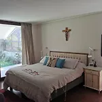 Gran Departamento En Primer Piso + Patio Propio