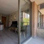 Moderno Departamento De 2 Dormitorios Cerca De Metro Manuel Montt, Con Camas Para 5 Personas, Tv, Estacionamiento Y Wifi