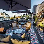 Hotel Luciano K