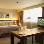 Hotel Los Espanoles Plus