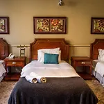 Hotel Casa Zanartu