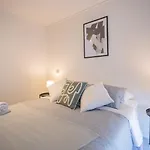 Disfruta La Comodidad A Pasos De Plaza De Nunoa