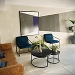 Hom I Studio En Santiago Centro Metro Santa Isabel Si0311