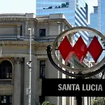 Casco Historico Metro Santa Lucia 7