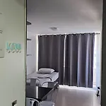 Santiago Centro, Calle Moneda, Descanso M 2-2215