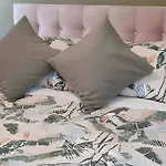 Lindo Depto Para 2 Cerca De Barrio Italia