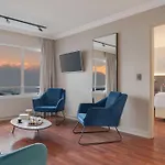 Nh Ciudad De Santiago