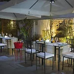 Hotel Vespucci Suites