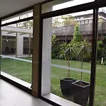 Sys Suites Lord Cochrane