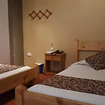 Hotel Railef