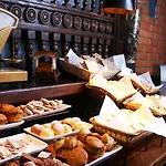 Hotel Y Centro De Eventos Manquehue Las Condes