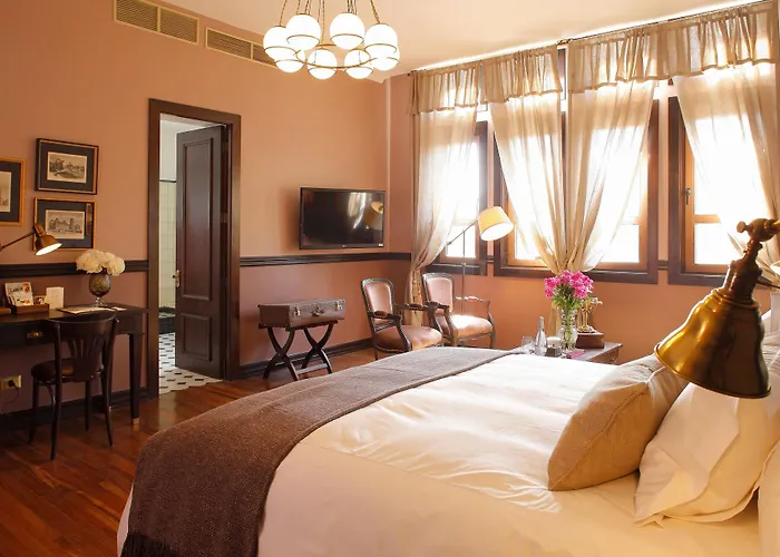 Hotel Boutique Castillo Rojo