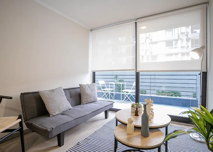 Downtown Accommodation Great For Sharing