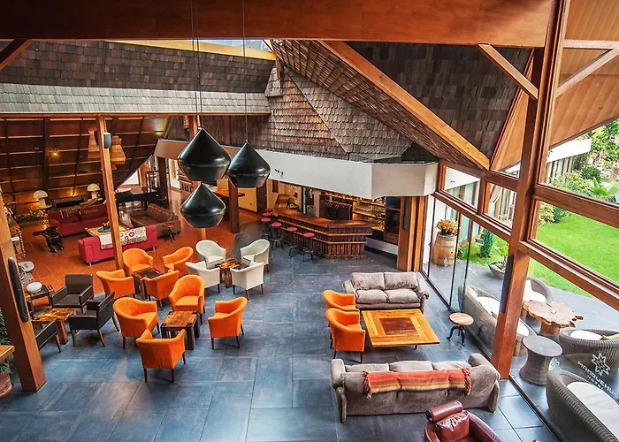 Hotel Y Centro De Eventos Manquehue Las Condes