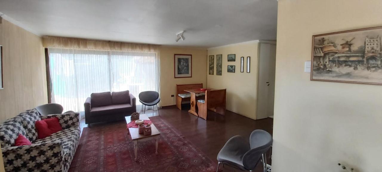 Los Abuelos Santiago