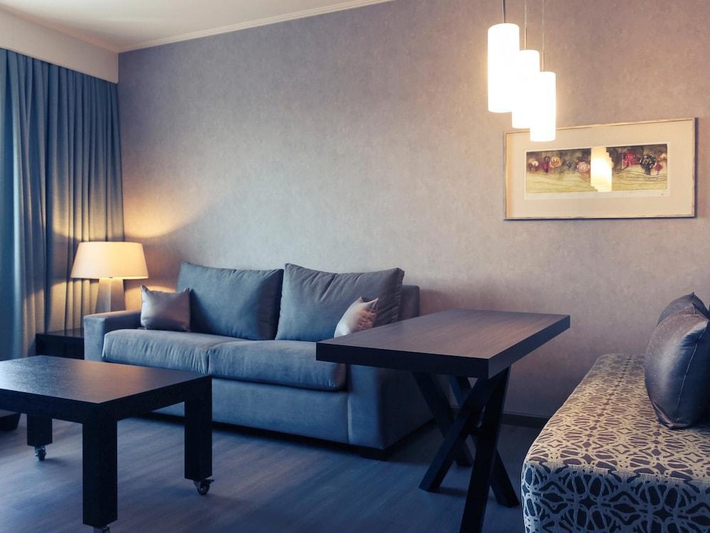 Mercure Centro Hotel 4*