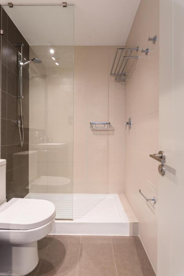 Luxury Retreat W/ 2br, Wifi, Pool, Gym