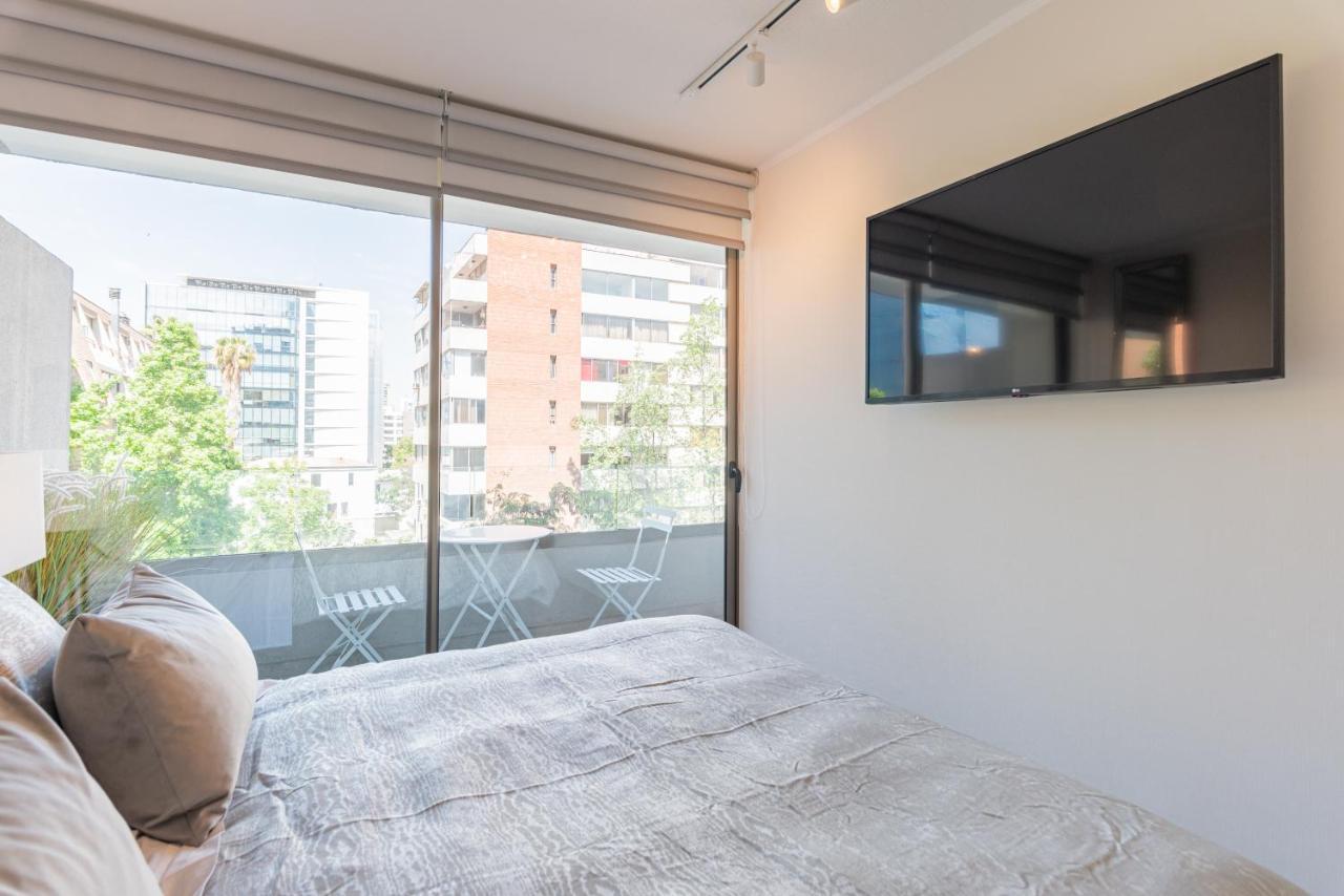 Luxury Retreat W/ 2br, Wifi, Pool, Gym * Santiago de Chile