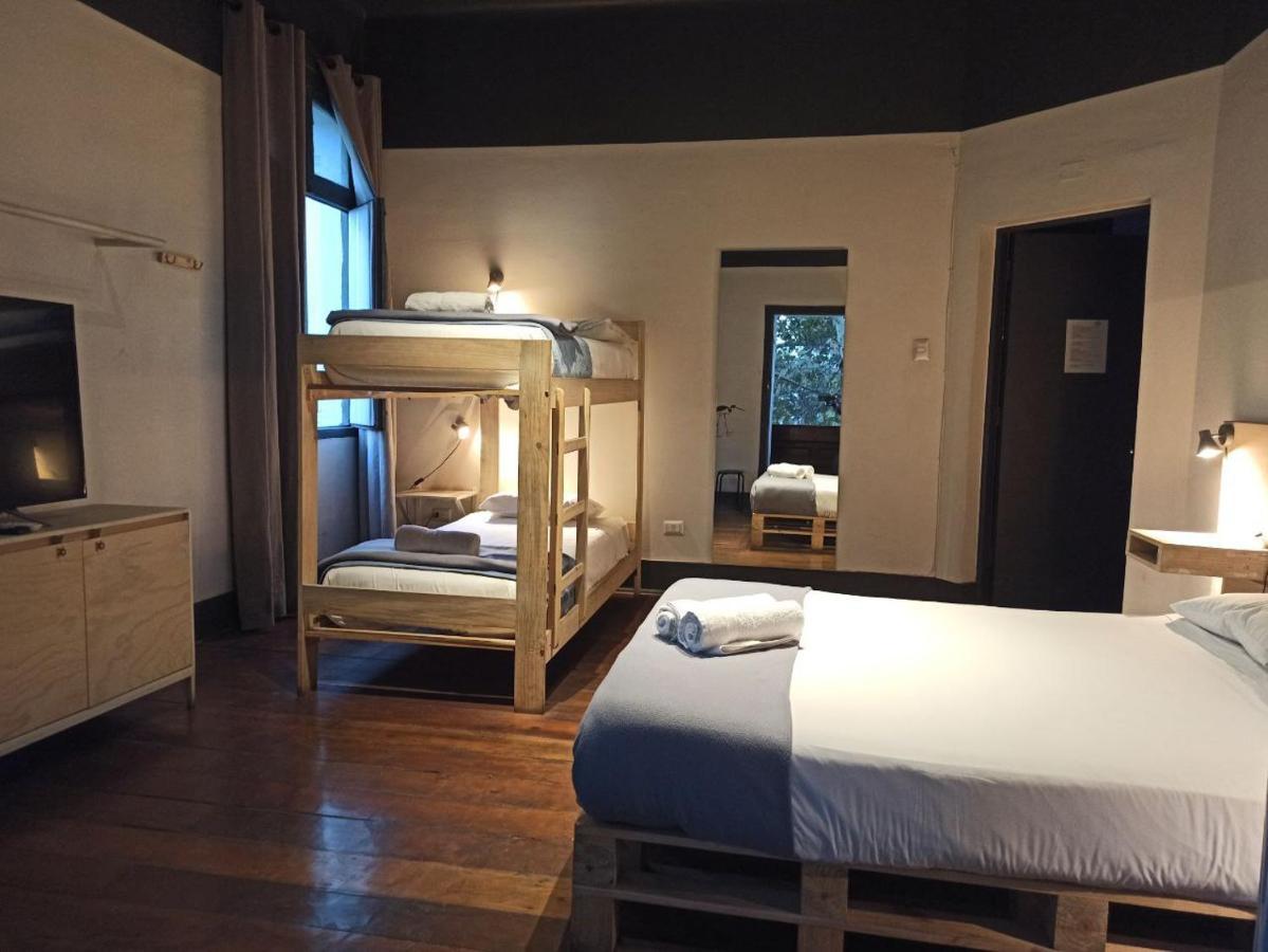 Boutique Merced 88 Albergue
