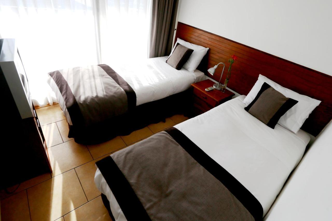 Aparthotel Versalles 4*
