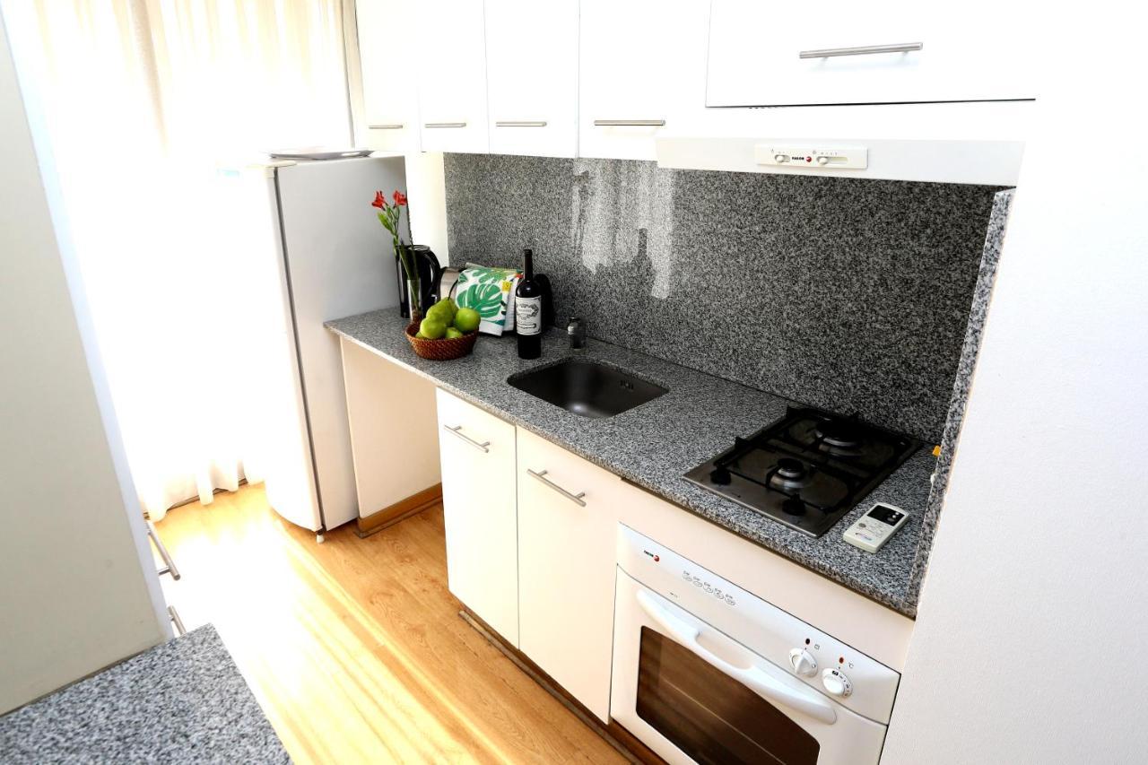 Versalles Aparthotel 4*