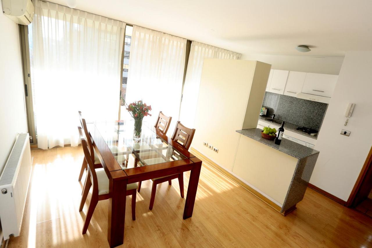 Versalles Aparthotel 4*