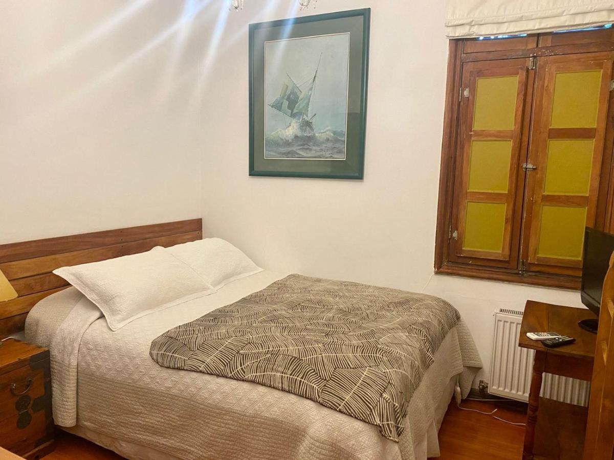 Bed & Breakfast Hostal La Casita