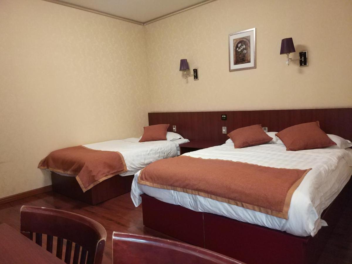 198 Hotel Santiago