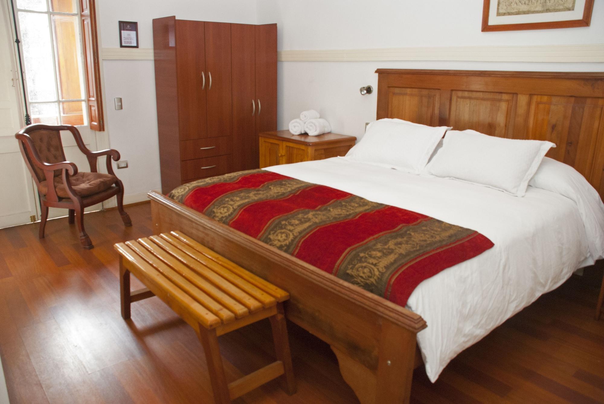 Casaltura Nhà trọ Santiago
