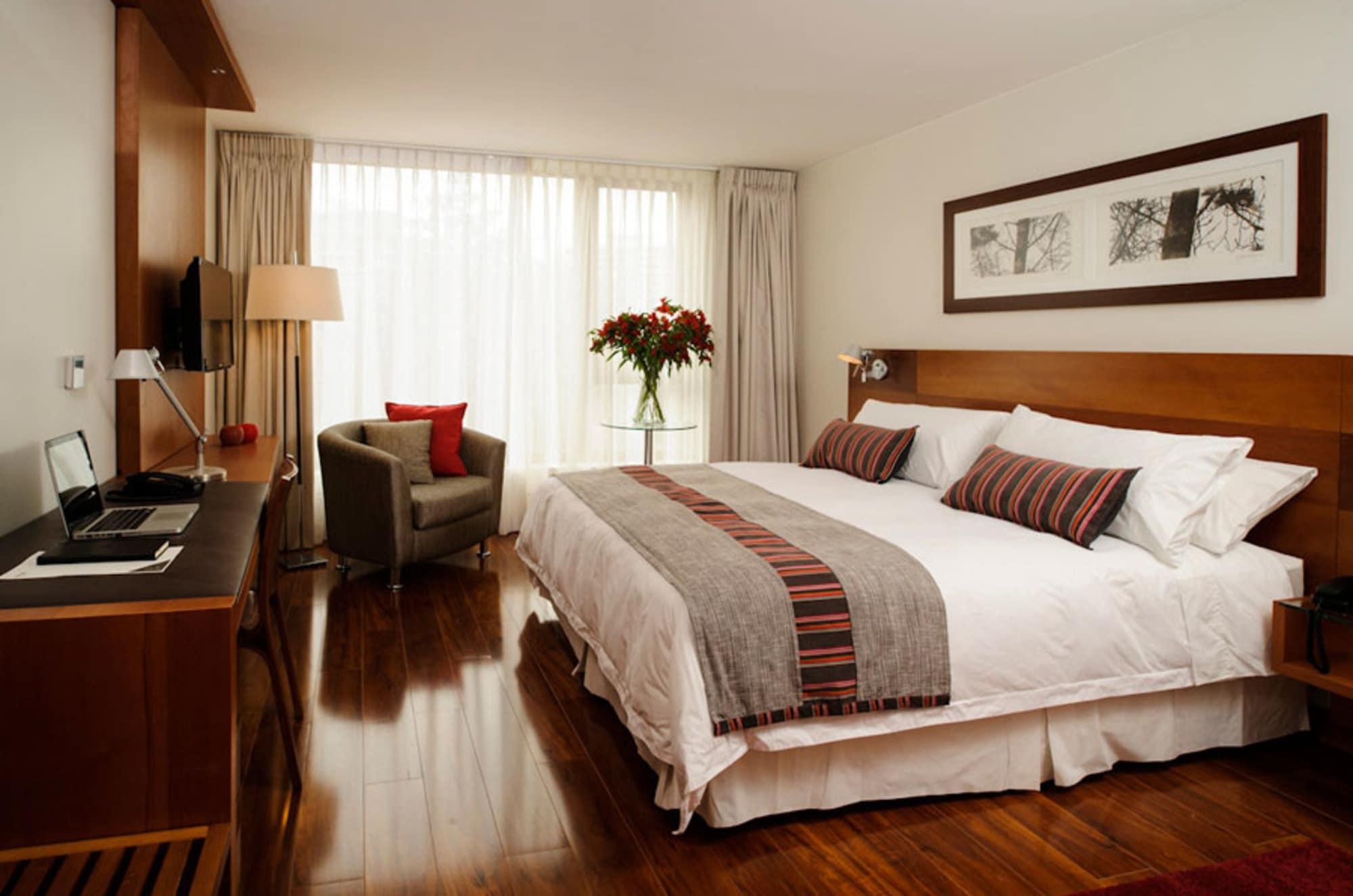Khách sạn hẻo lánh Select Elegant By Time &