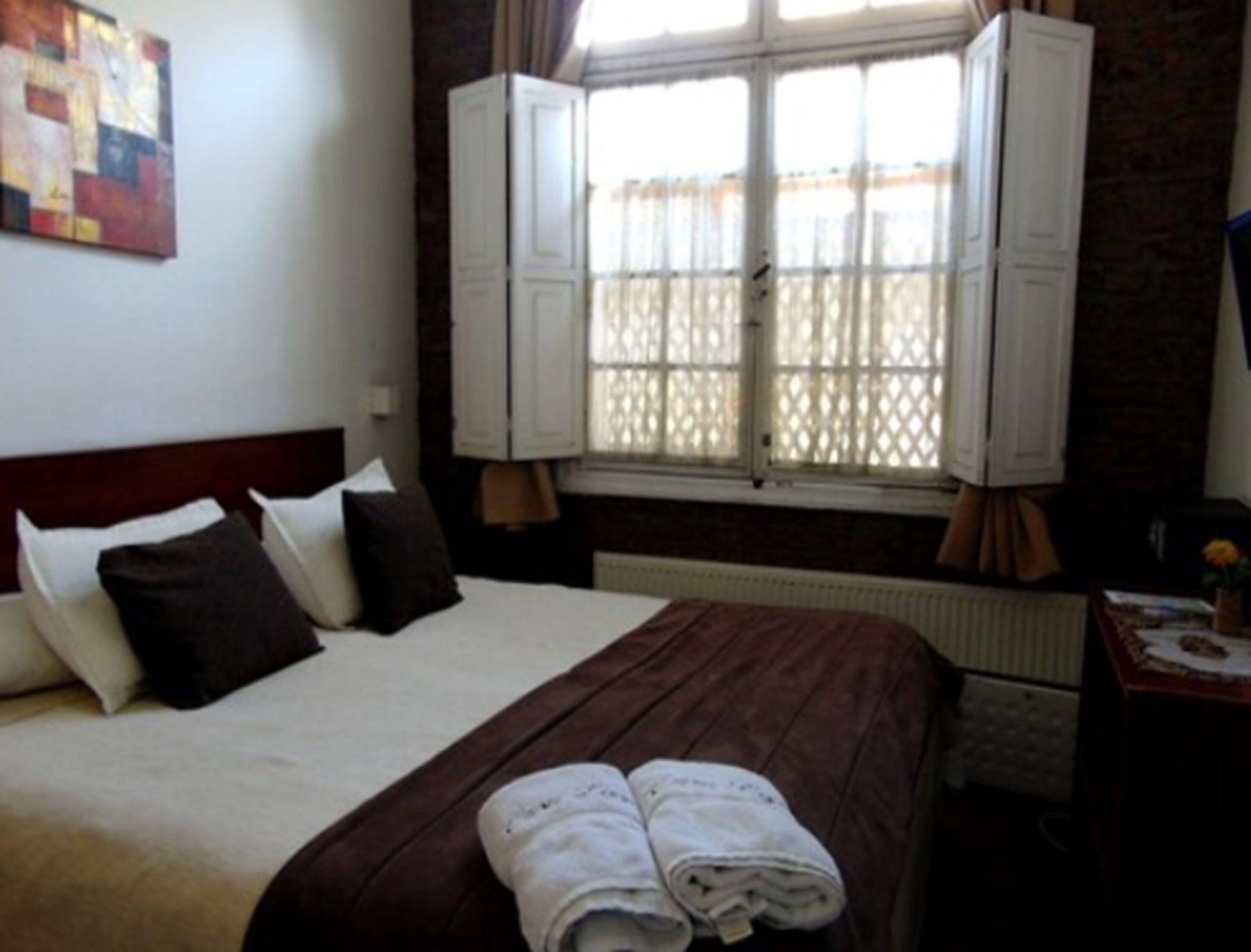 Casa Lyon Santiago