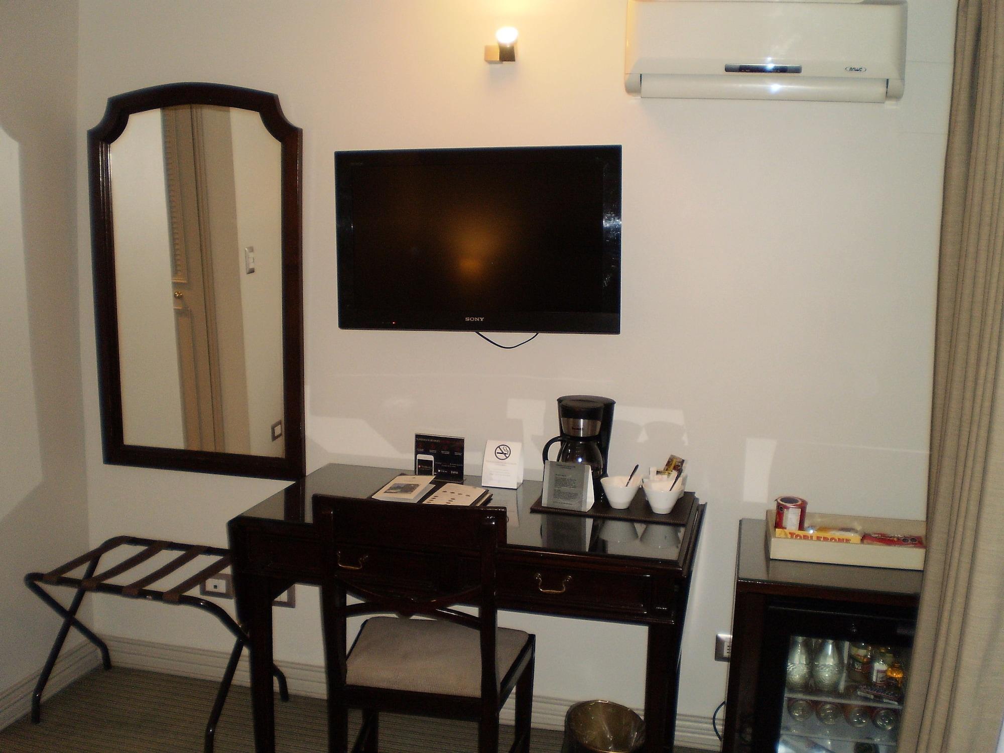Hotel Espanoles