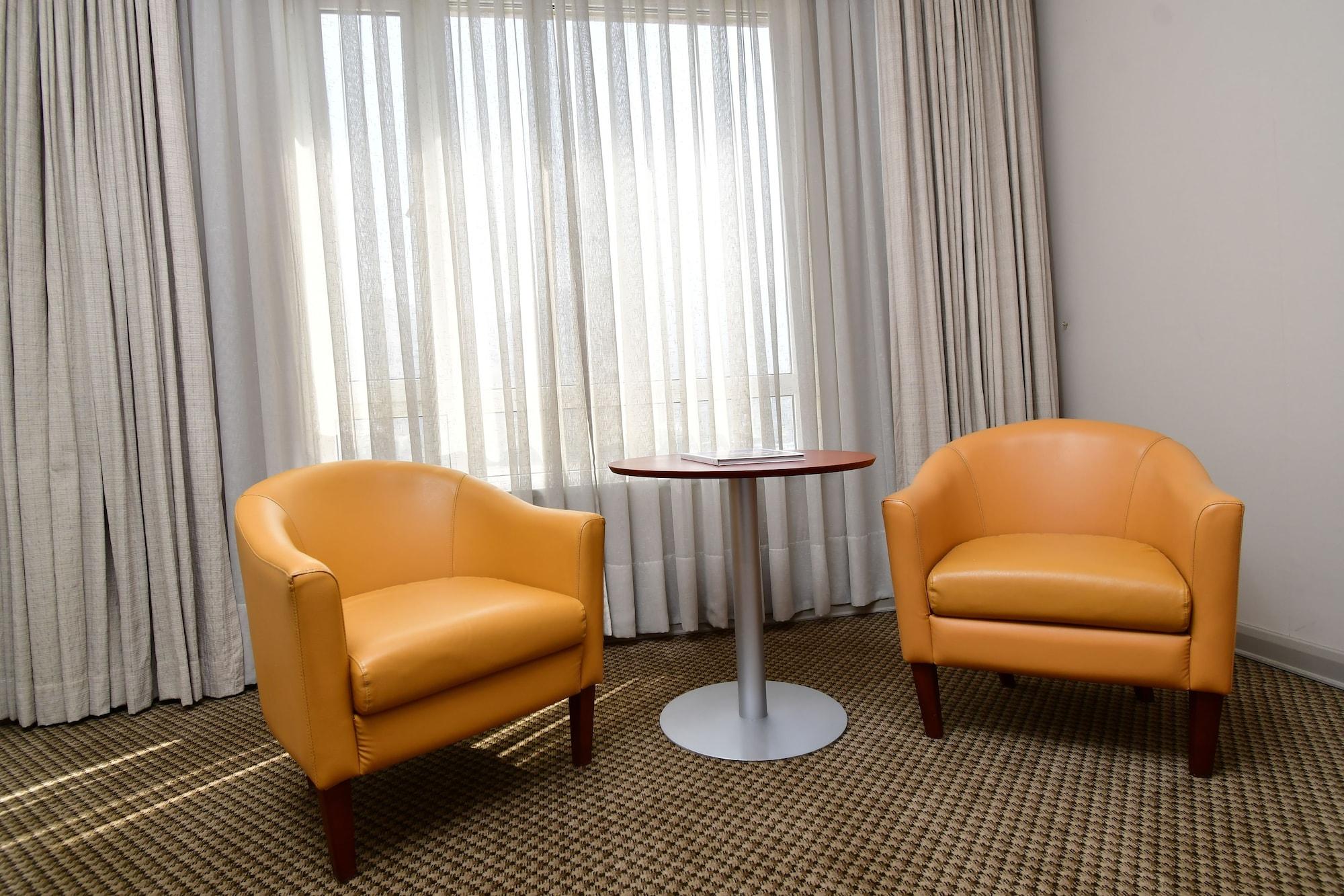 Hotel Radisson Ciudad Empresarial 4*