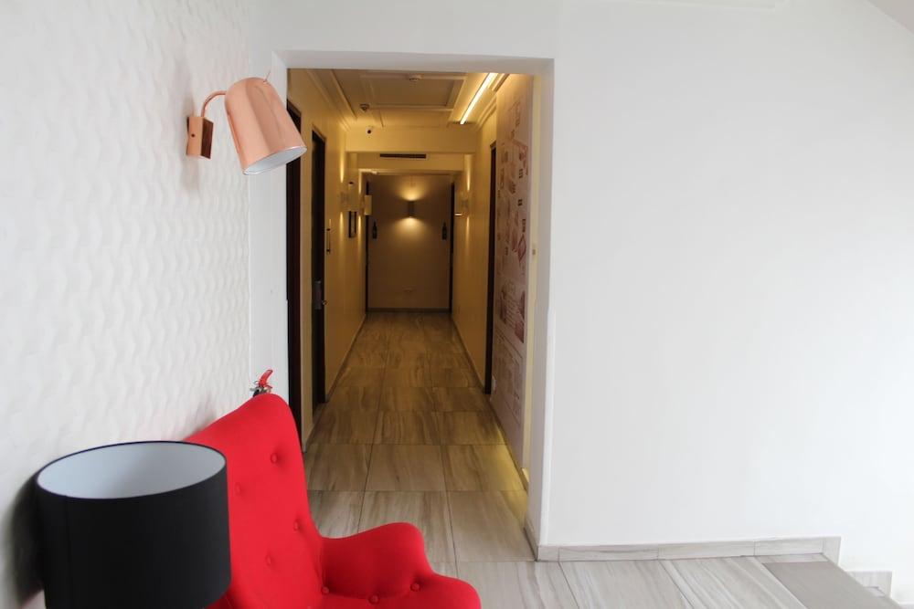 Hotel Sommelier Agustinas 3*