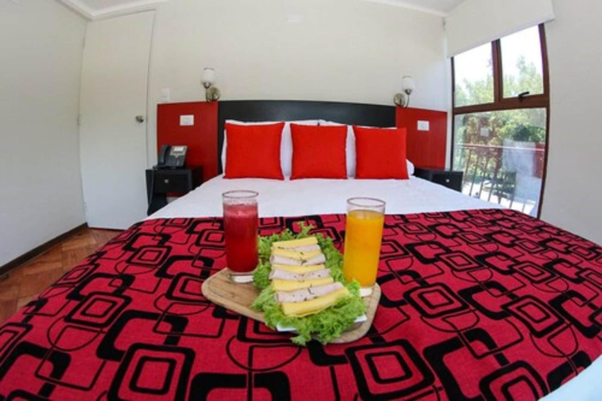 Hotel Plaza Nunoa 3*