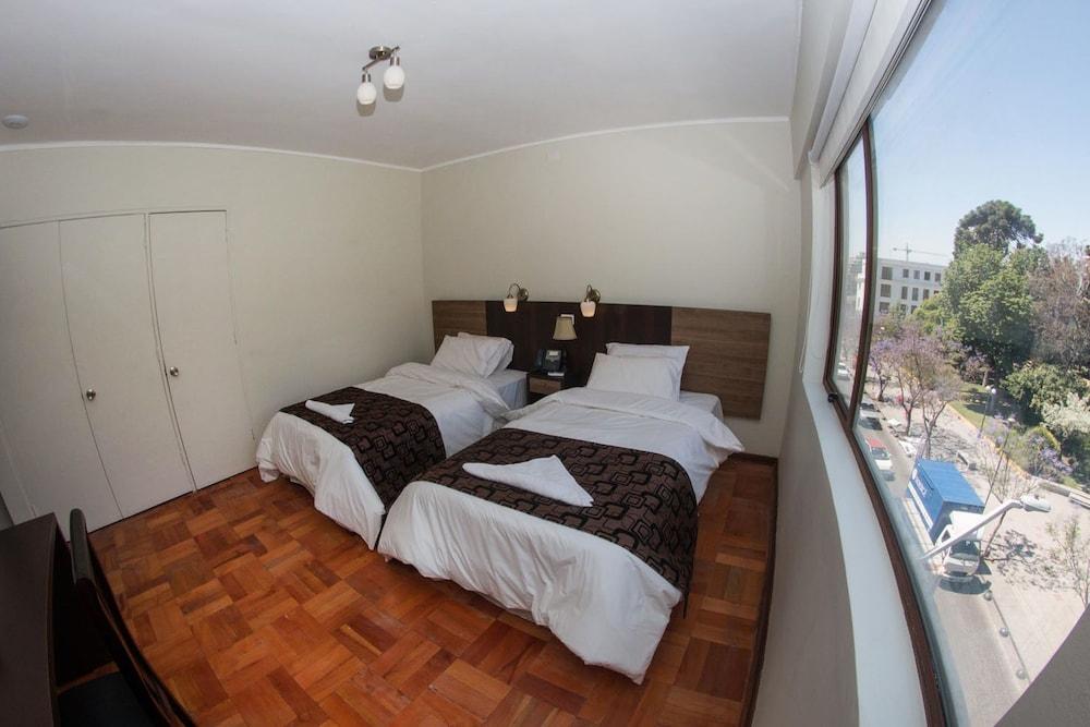 Hotel Plaza Nunoa