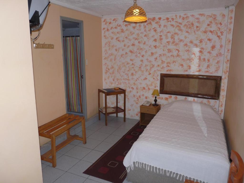 Railef Khách sạn