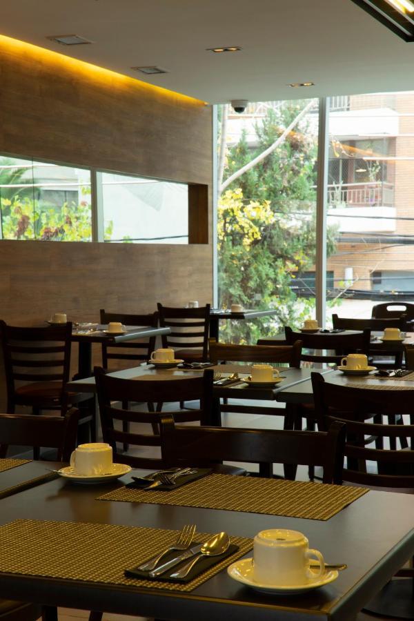 Hotel Capital Bellet Santiago