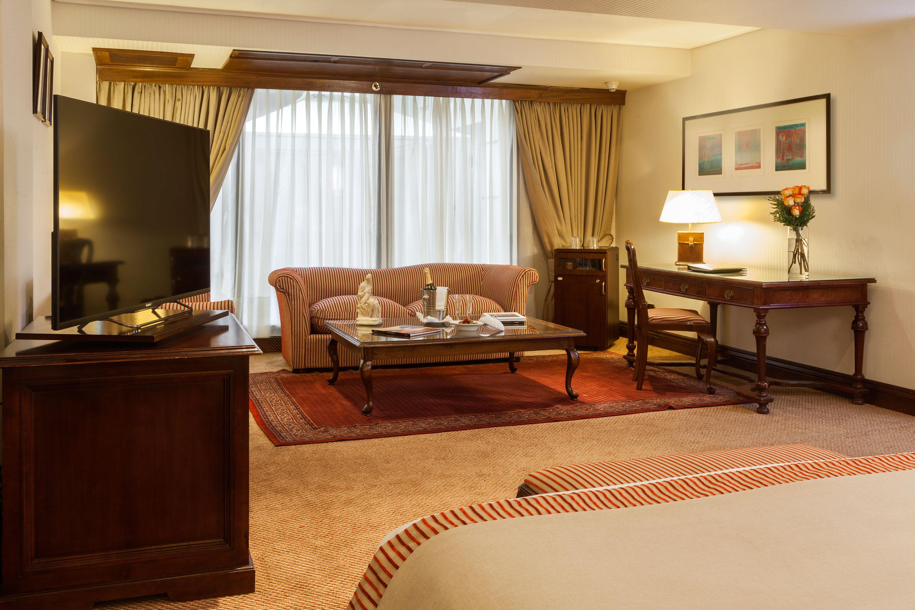 Plaza San Francisco Hotel