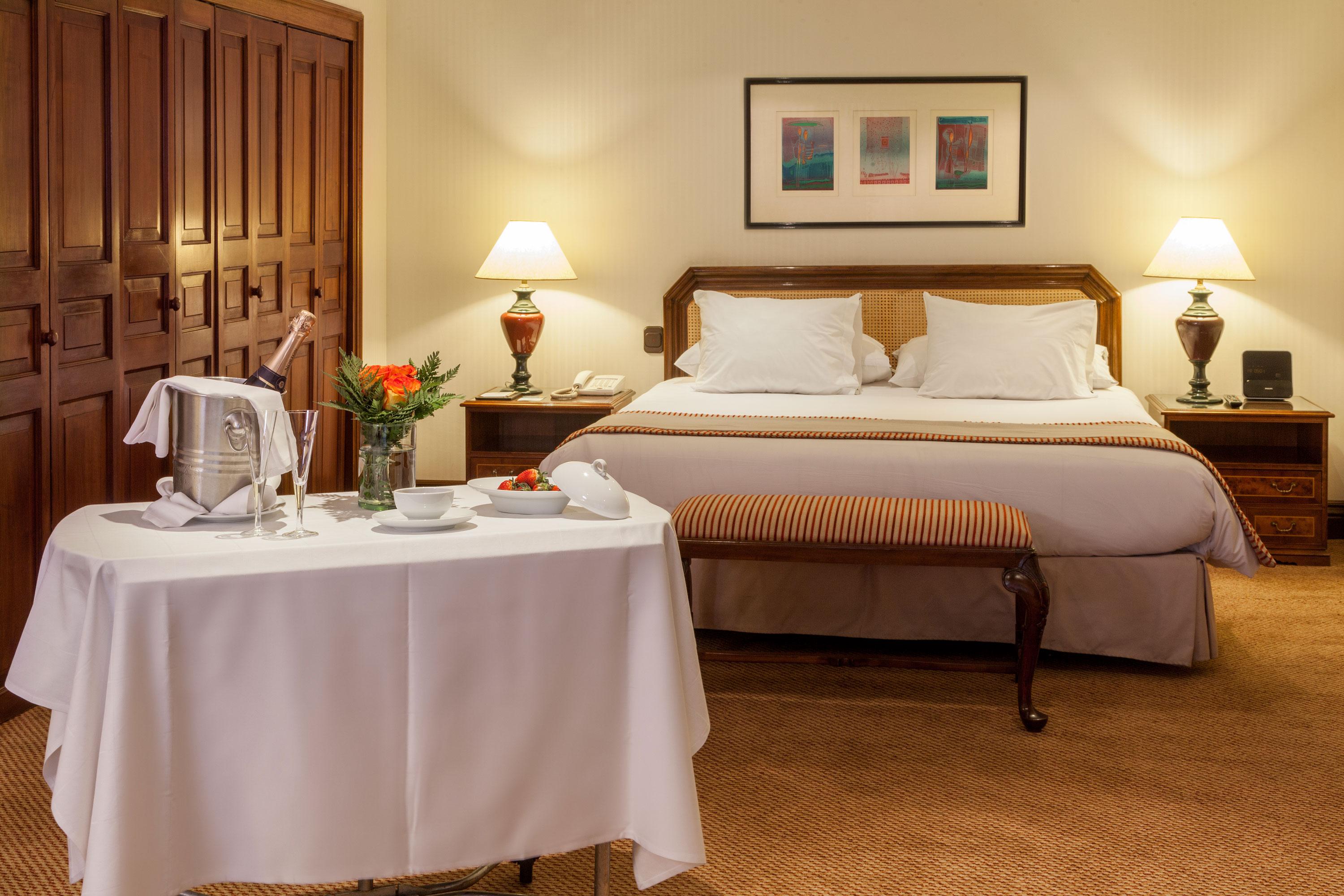 Plaza San Francisco Hotel 5*