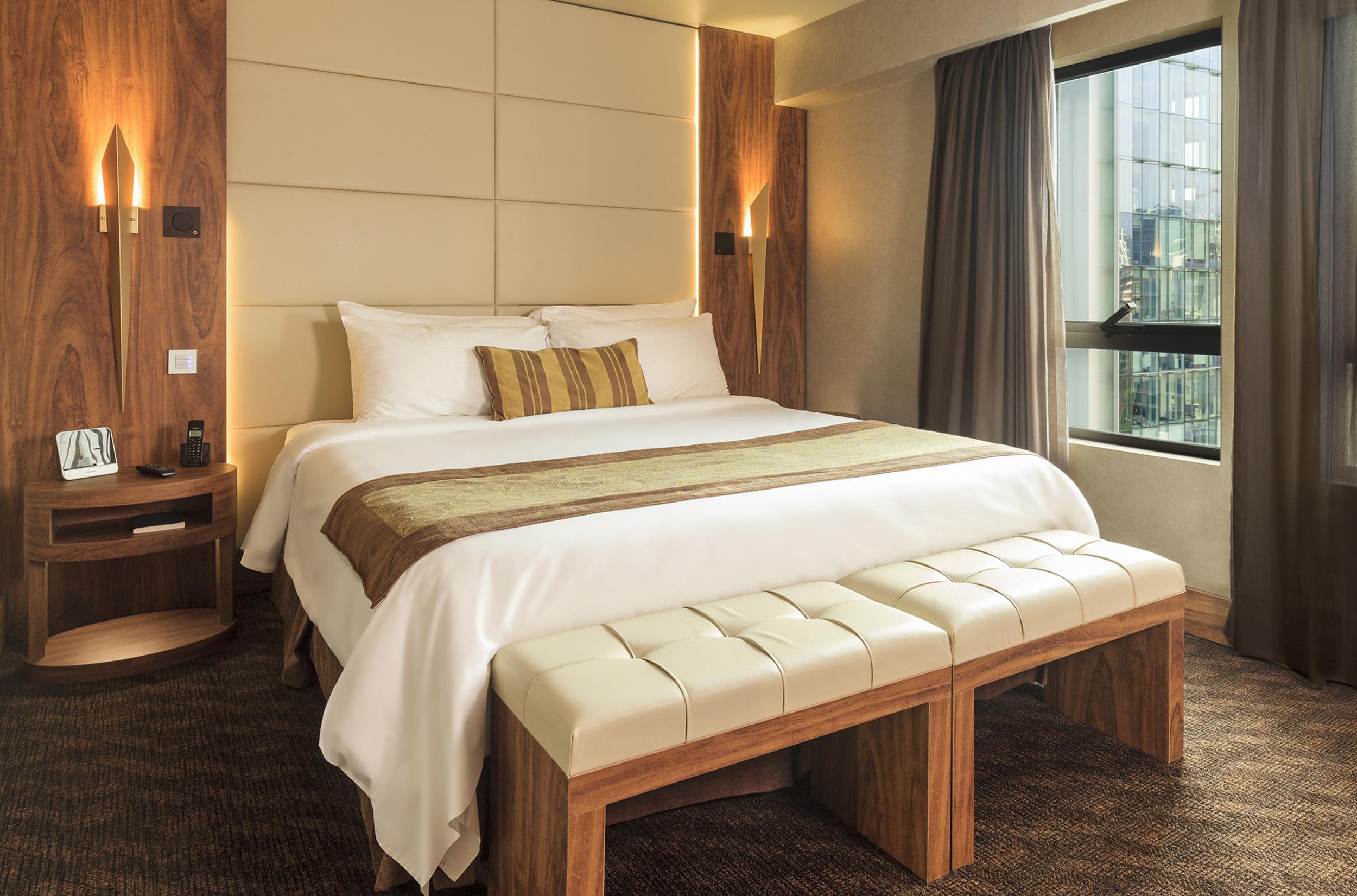 Hotel Regal Pacific