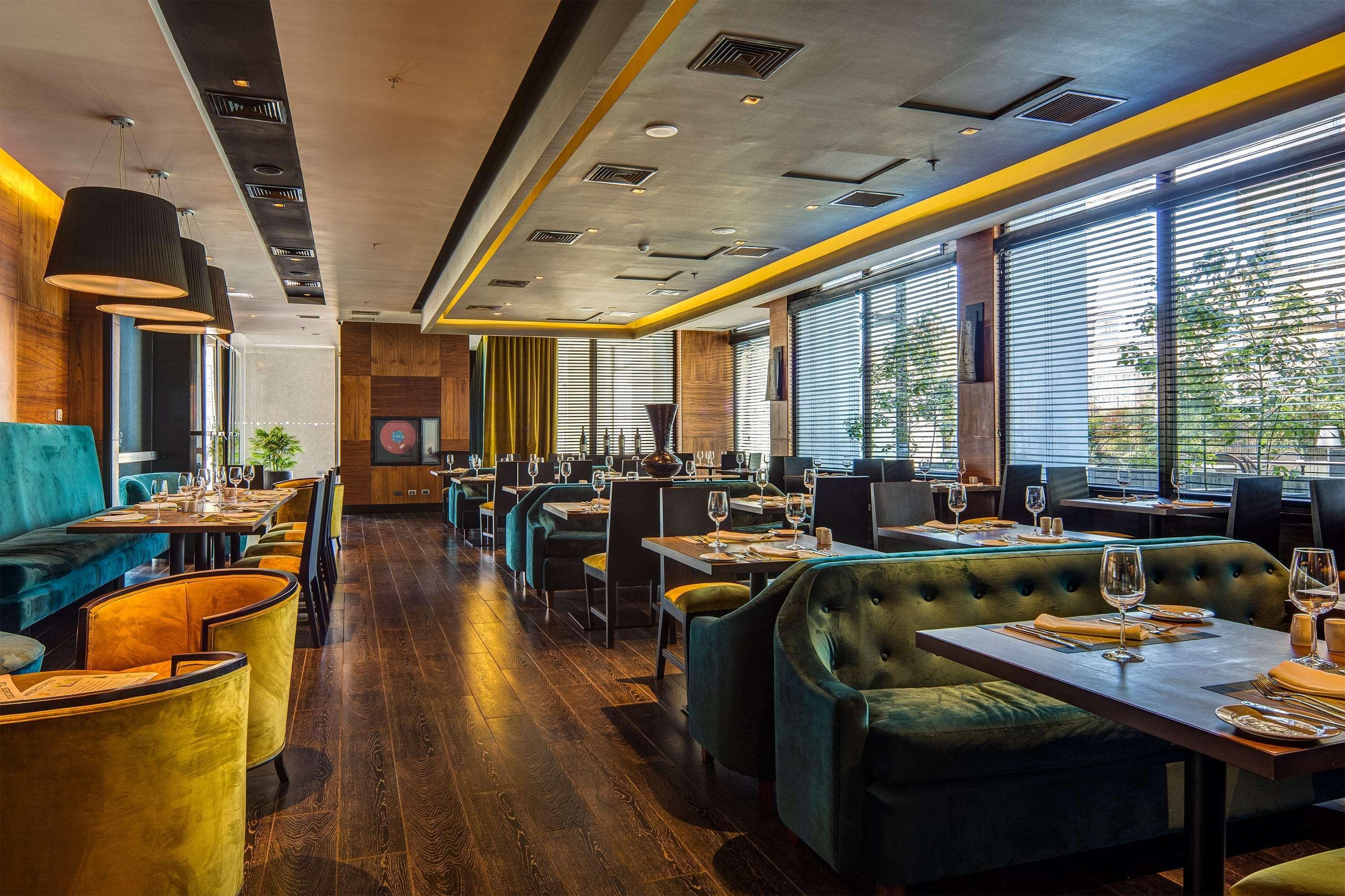 Hotel Wyndham Pettra 5*