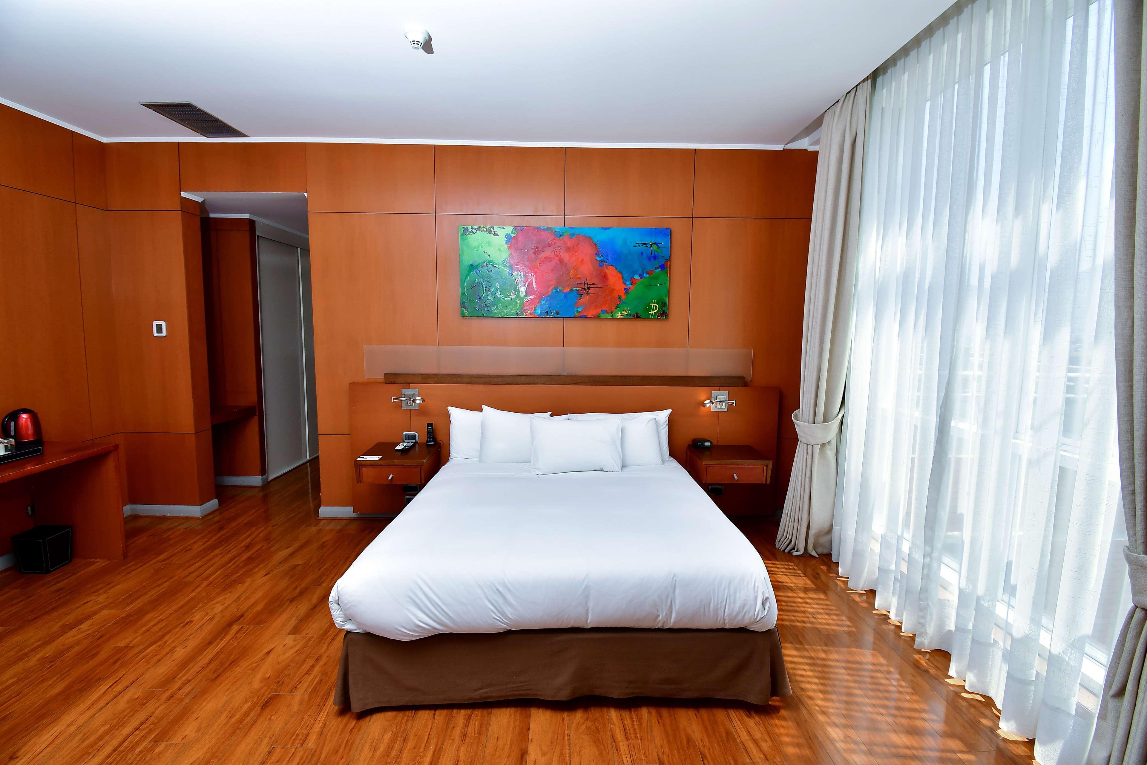 Hotel Radisson Ciudad Empresarial 4*