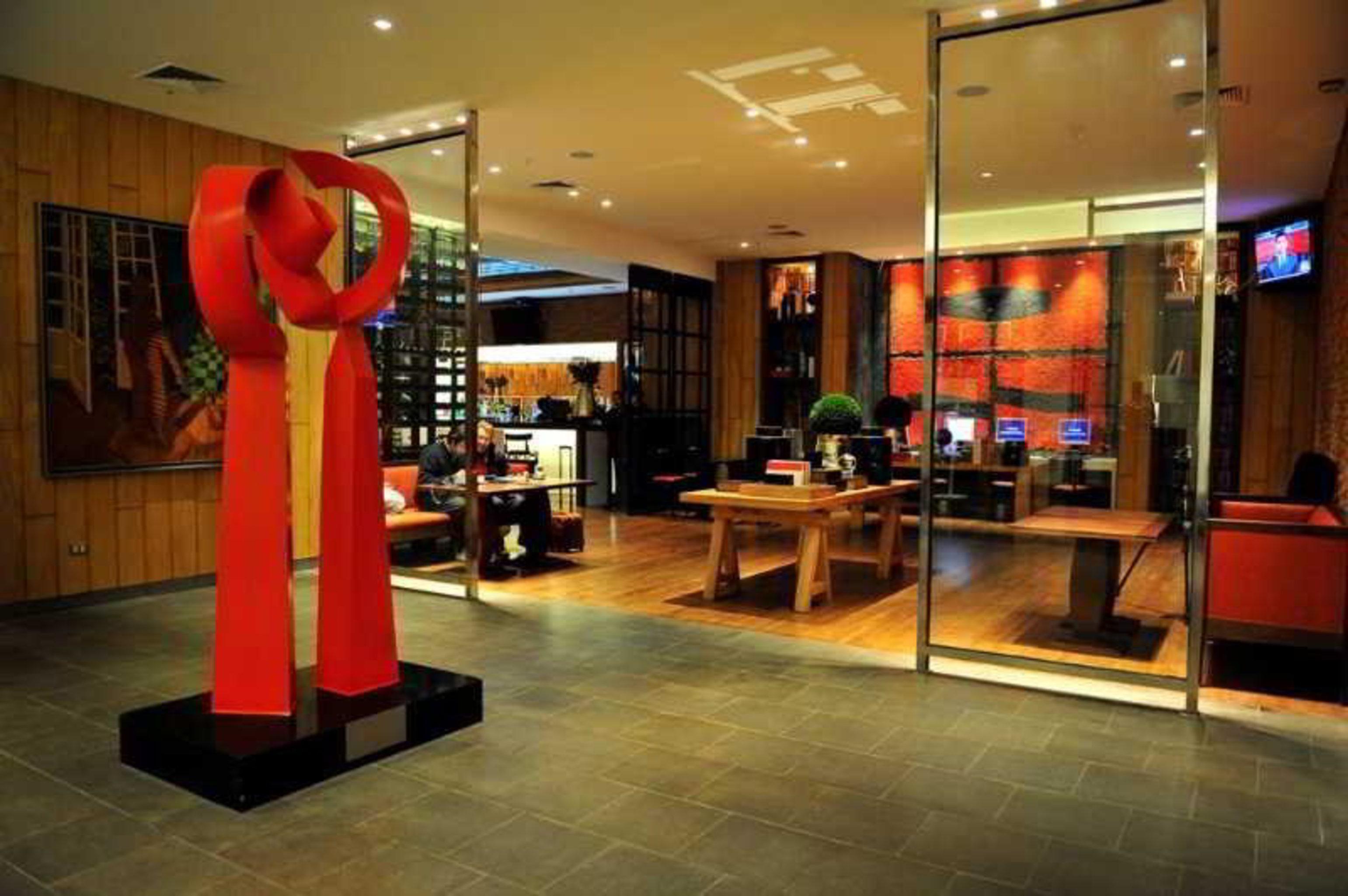 Radisson Ciudad Empresarial Santiago