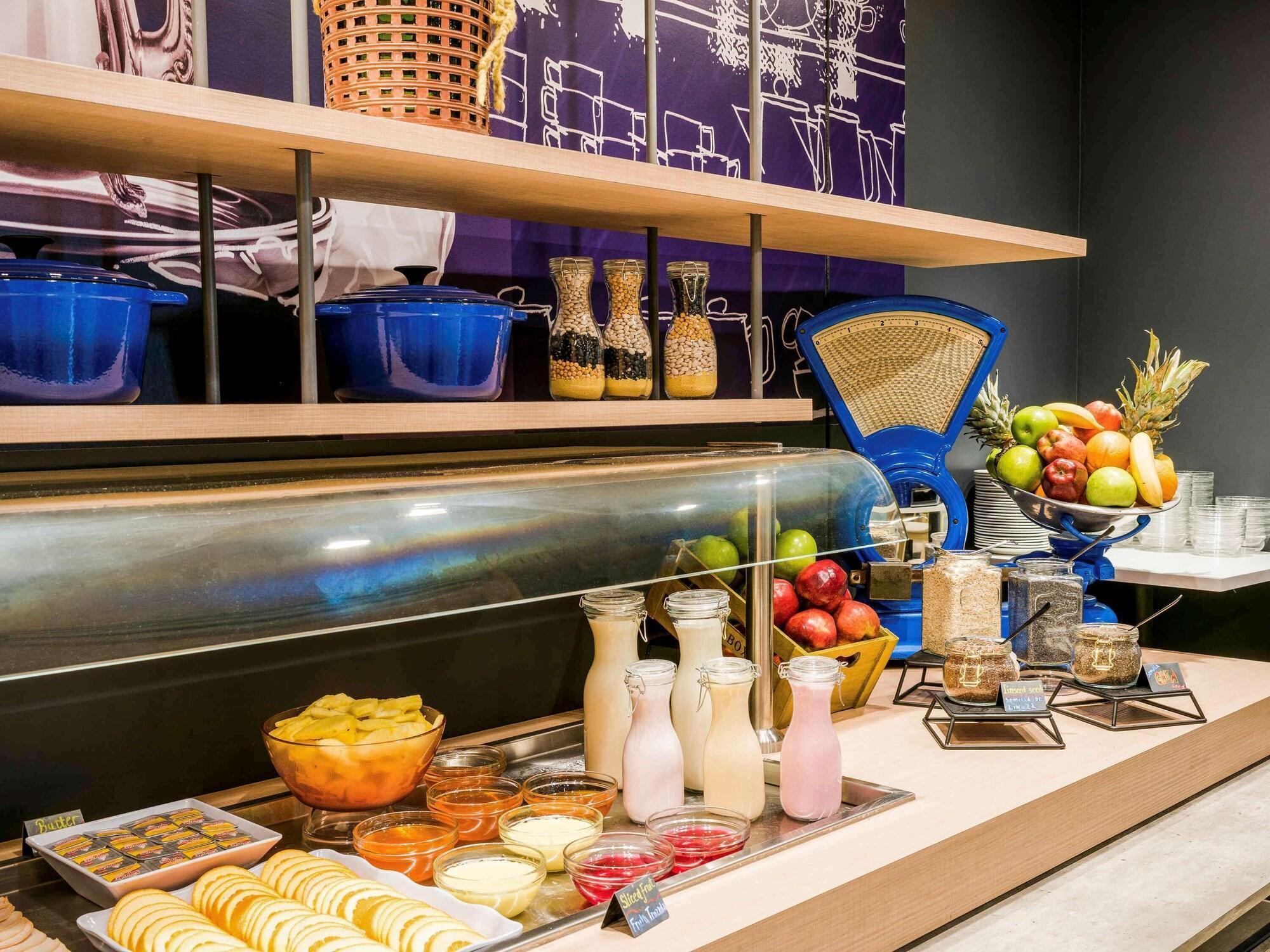 Ibis Budget Providencia Hotel Santiago