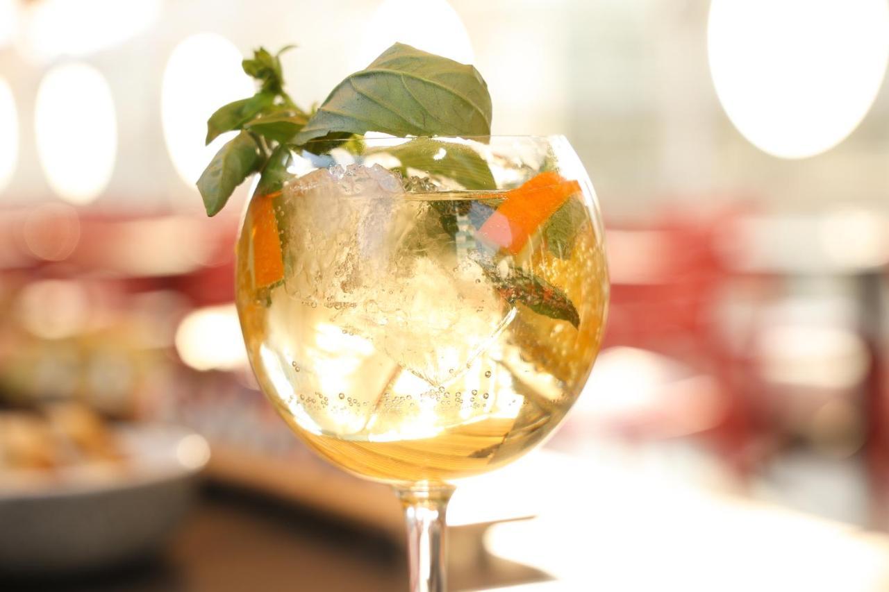 Hotel Sommelier Agustinas Santiago