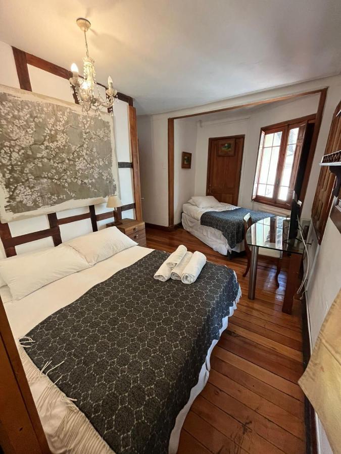 Bed & Breakfast Hostal La Casita 3*